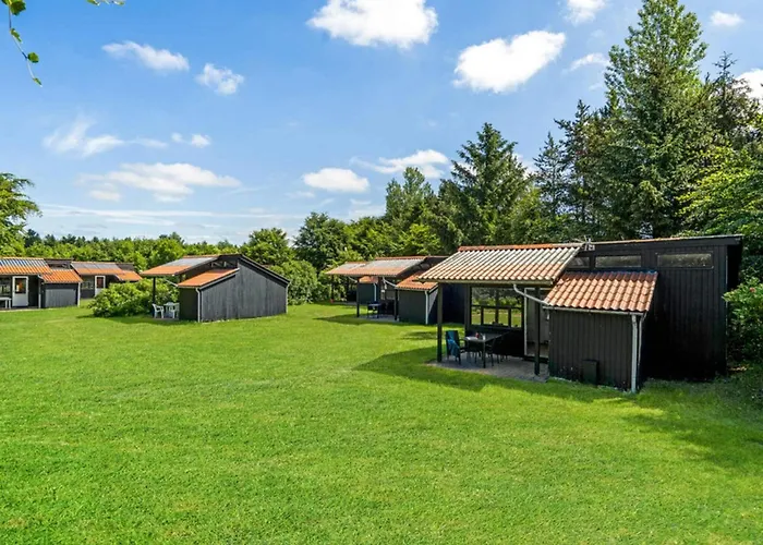 Holiday home 4 Person In Hampen